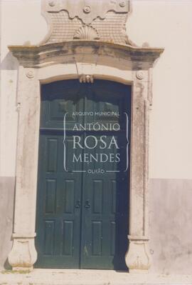 Portal da Igreja Matriz de São Bartolomeu de Pechão