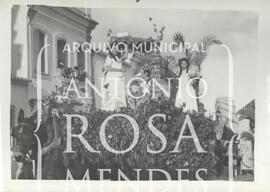 Carro alegórico no Carnaval de Moncarapacho