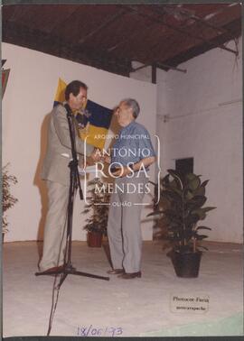 Américo Reis (Filipe)  Recebendo medalha dos 50 anos de sócio