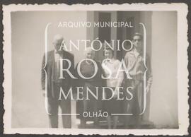 Avô Madaleno, Tia Bia Madalena, Laura da Graça (mãe) e o Sr.Américo