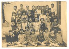 Maria Leonilde Infante com turma.